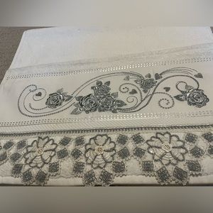 completely handmade traditional products handmade cross-stitch